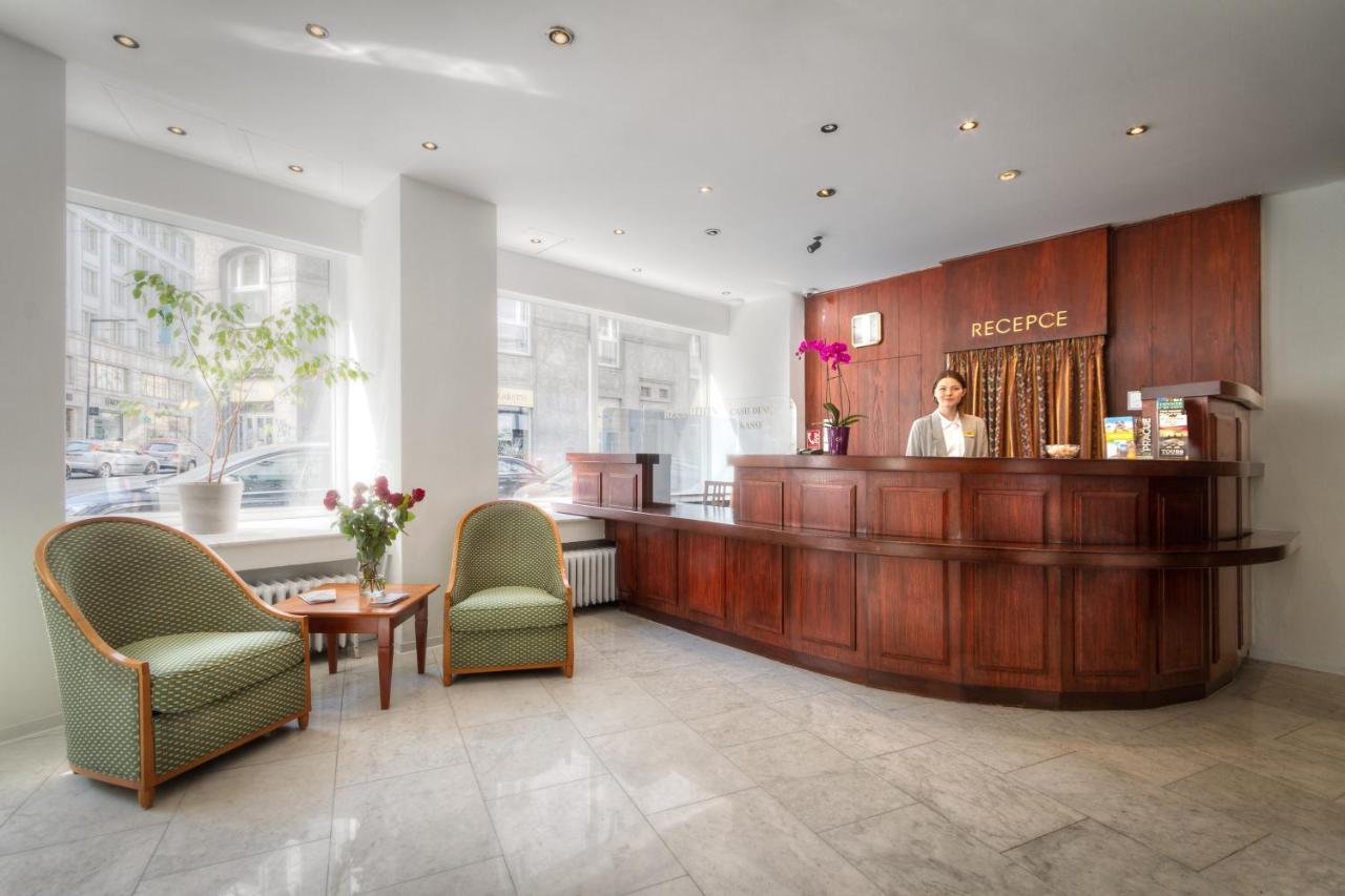 Hotel Harmony Praga Esterno foto