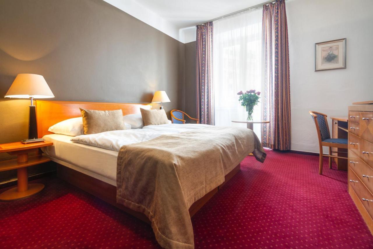 Hotel Harmony Praga Esterno foto