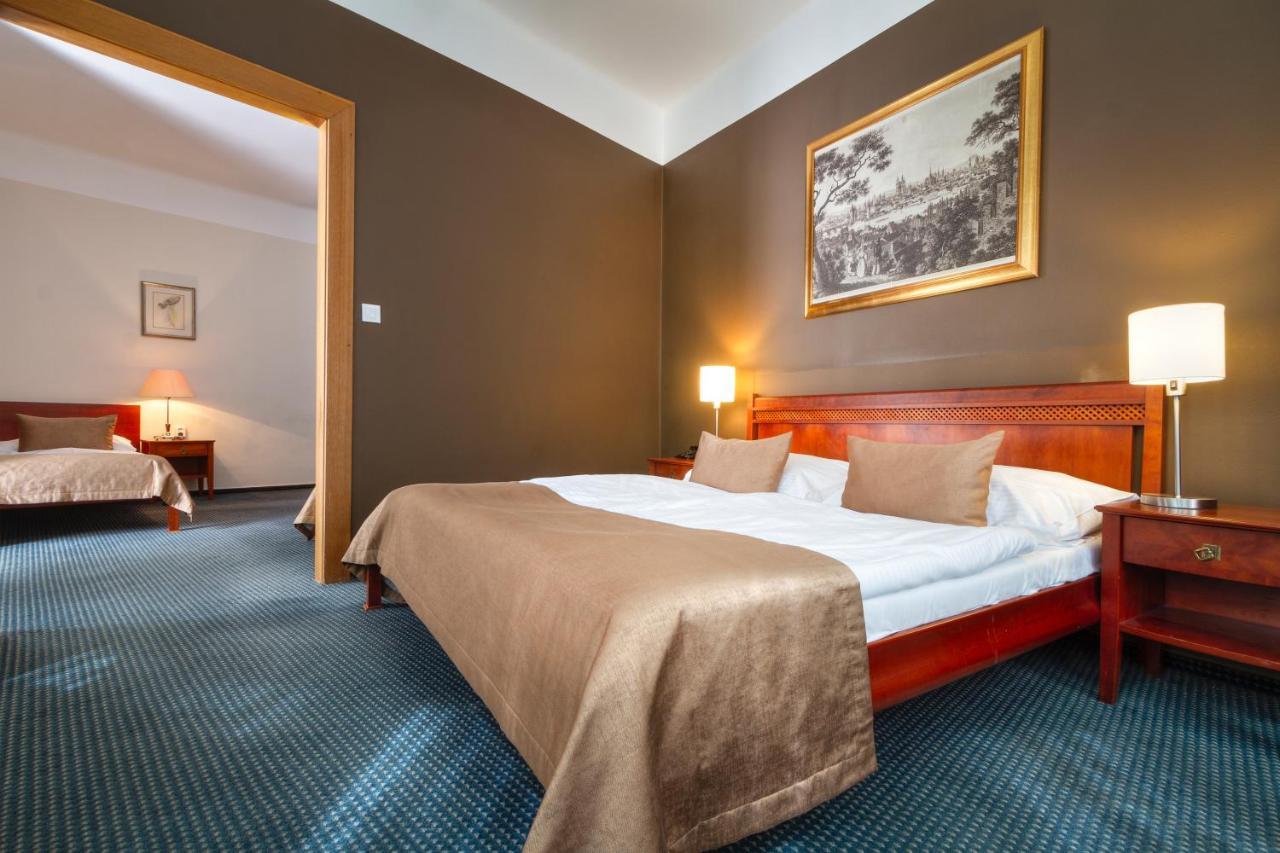 Hotel Harmony Praga Esterno foto