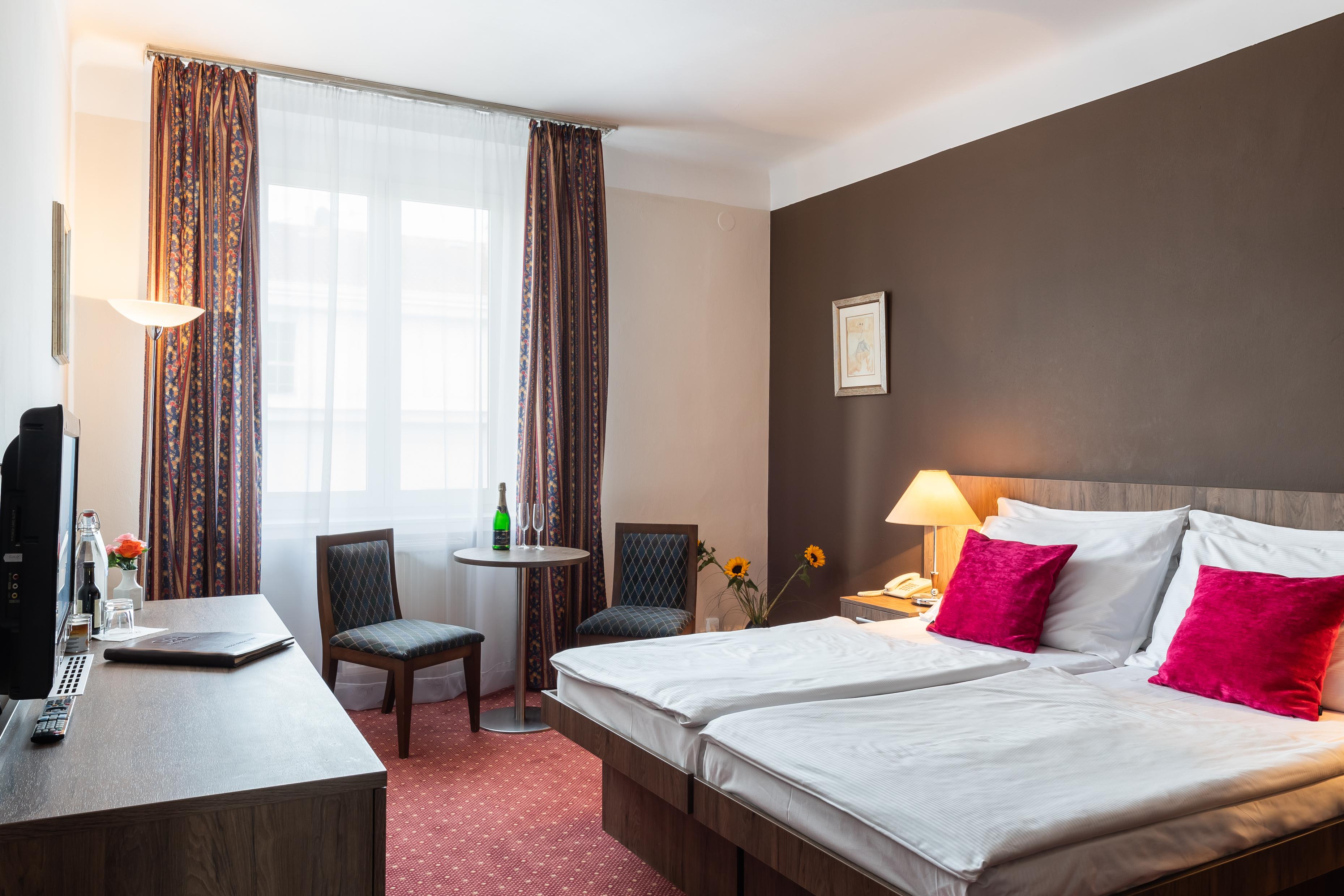 Hotel Harmony Praga Esterno foto