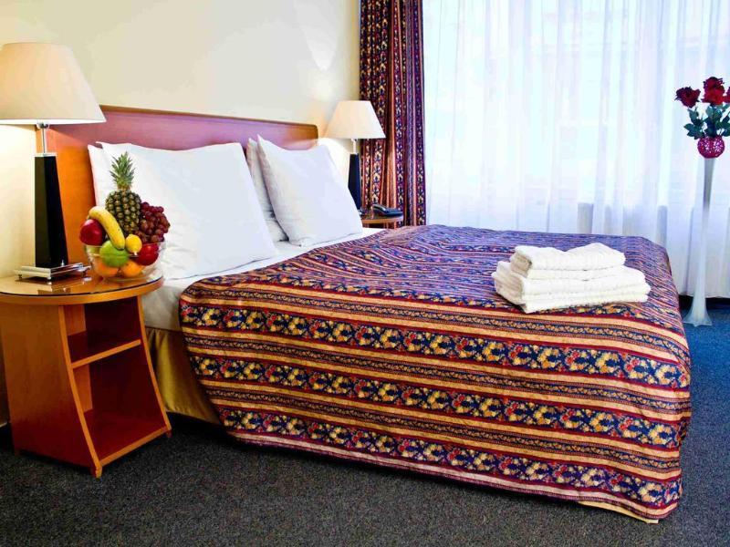 Hotel Harmony Praga Esterno foto